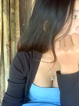 Snapshot of ThiHa003 chatting on 11-01-25, 02:13 ThiHa003 online show from 11-01-25, 02:13