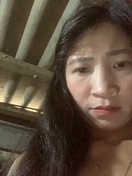 Snapshot of ThiHa003 chatting on 11-16-25, 05:24 ThiHa003 online show from 11-16-25, 05:24