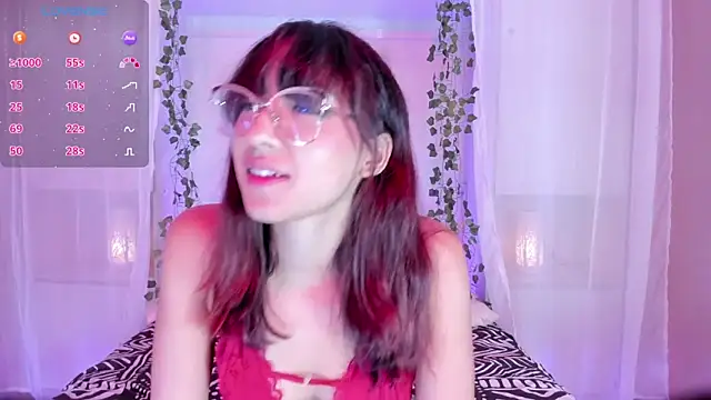 CamiGox online show from 11-28-25, 08:22