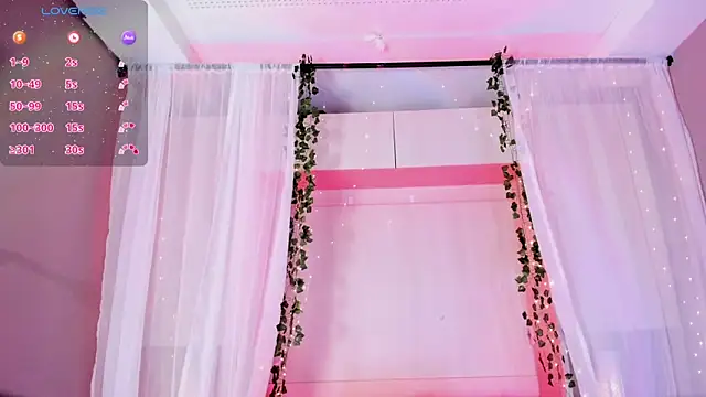 CamiGox online show from 03-06-26, 04:09