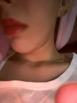 Mimisixo online show from 10-24-25, 10:28