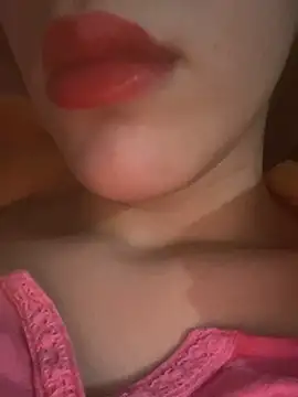 Mimisixo online show from 11-21-25, 10:52