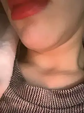 Mimisixo online show from 01-11-26, 04:01