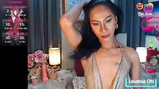 sassylatina online show from 10-26-25, 01:50