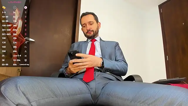 Snapshot of KarlBoss1 chatting on 09-22-25, 11:01 KarlBoss1 online show from 09-22-25, 11:01
