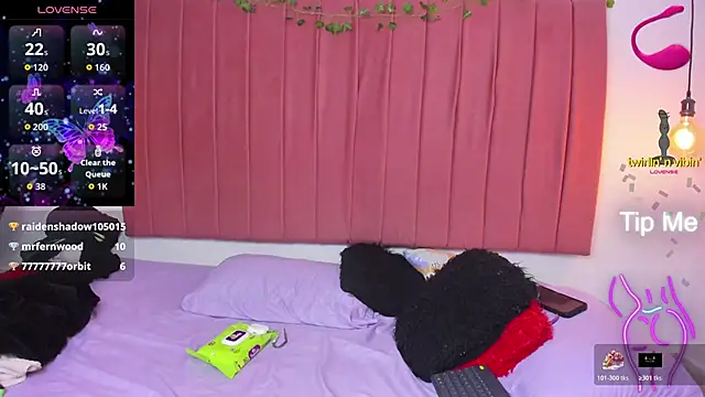 ana foxi online show from 04-13-26, 07:08