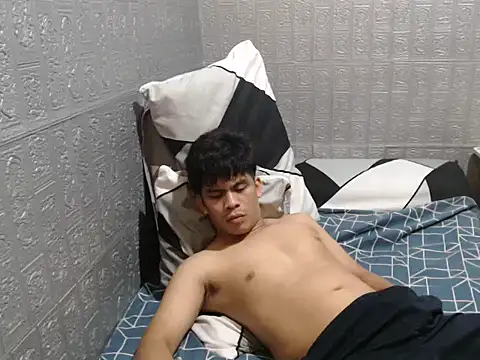 Snapshot of cumwhat_me chatting on 09-30-25, 01:27 cumwhat me online show from 09-30-25, 01:27