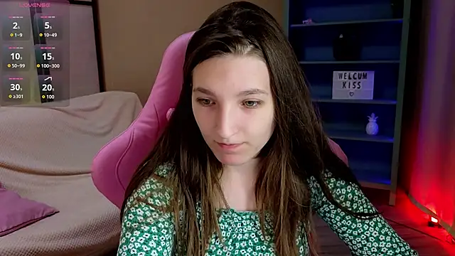 Mia Myles online show from 09-30-25, 10:20