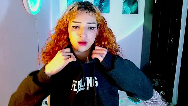 Snapshot of meghan_devil_ chatting on 09-24-25, 01:53 meghan devil  online show from 09-24-25, 01:53