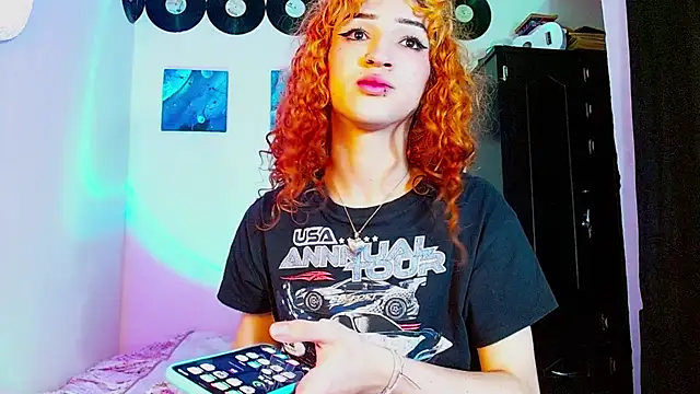 Snapshot of meghan_devil_ chatting on 09-27-25, 12:26 meghan devil  online show from 09-27-25, 12:26