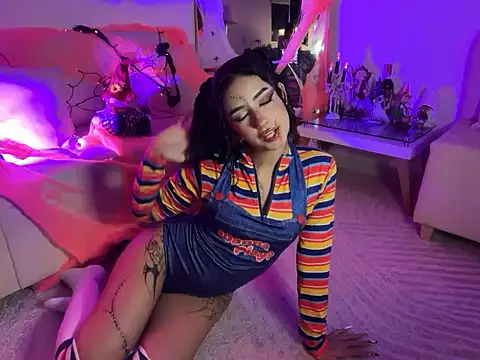 Snapshot of RosseMelody chatting on 10-21-25, 05:19 RosseMelody online show from 10-21-25, 05:19