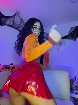 Snapshot of RosseMelody chatting on 10-27-25, 06:06 RosseMelody online show from 10-27-25, 06:06