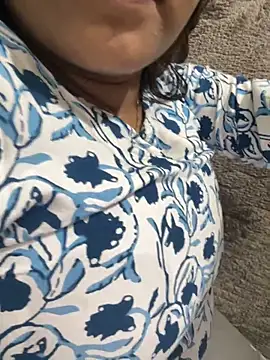 sexyriya     online show from 09-21-25, 05:36