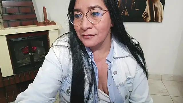 Snapshot of Grace_mature_milf chatting on 01-06-26, 10:52 Grace mature milf online show from 01-06-26, 10:52