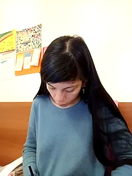 Paula Alameda online show from 10-13-25, 11:32