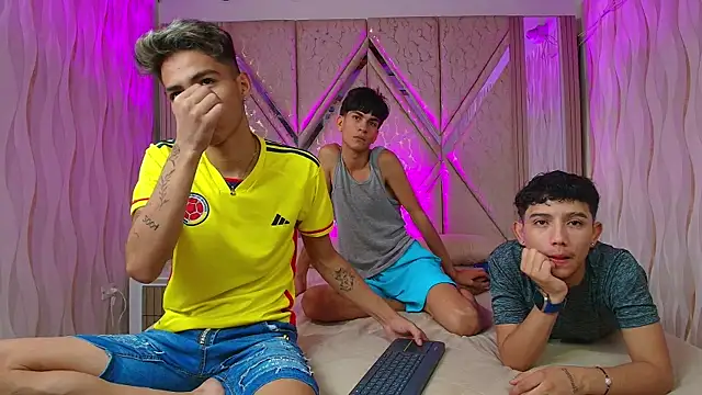 The slim boyss3 online show from 09-24-25, 01:25