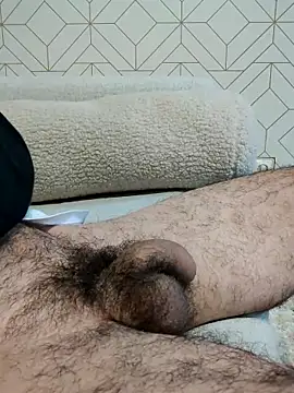 boy8540 online show from 12-21-25, 08:32