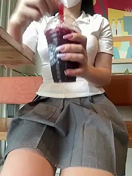 Meii-meyy online show from 06-18-26, 05:08