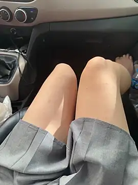 Meii-meyy online show from 06-19-26, 08:51