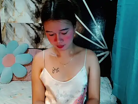 urgirl mikah online show from 02-17-26, 11:00