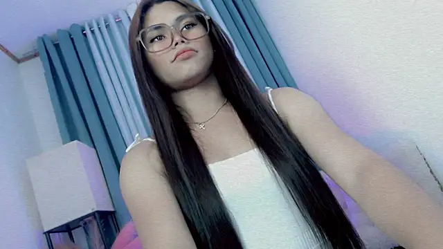 PrettyBlythes TS online show from 02-25-26, 01:43