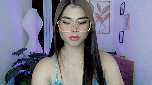 Snapshot of PrettyBlythes_TS chatting on 05-05-26, 04:53 PrettyBlythes TS online show from 05-05-26, 04:53