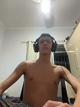 safadezanunes2 online show from 03-29-26, 10:21