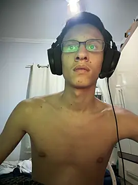 safadezanunes2 online show from 04-17-26, 10:13