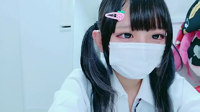 Snapshot of Hina-qp chatting on 04-26-26, 10:46 Hina-qp online show from 04-26-26, 10:46