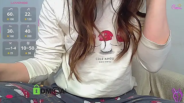Snapshot of true2_couple chatting on 05-19-26, 06:53 true2 couple online show from 05-19-26, 06:53