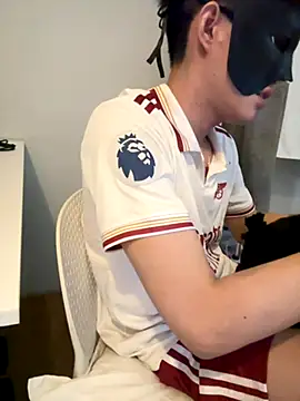 boyhigh1997 online show from 11-07-25, 07:08