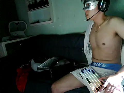 Snapshot of boyhigh1997 chatting on 03-23-26, 08:13 boyhigh1997 online show from 03-23-26, 08:13