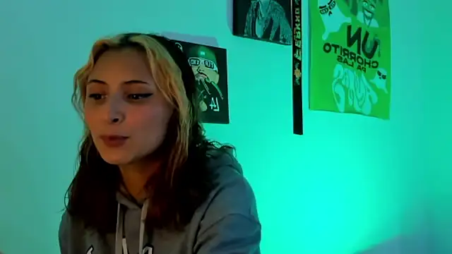 Snapshot of melissa_noirr chatting on 11-19-25, 05:13 melissa noirr online show from 11-19-25, 05:13