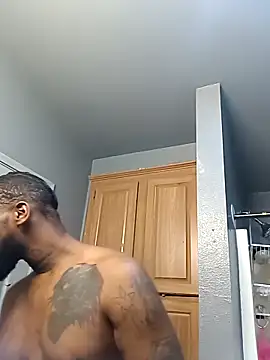 Snapshot of EbonyKing69 chatting on 10-18-25, 12:28 EbonyKing69 online show from 10-18-25, 12:28