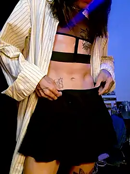 Snapshot of anaboleyn chatting on 01-09-26, 02:14 anaboleyn online show from 01-09-26, 02:14