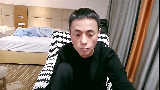 Snapshot of Tsia-Die chatting on 11-12-25, 07:35 Tsia-Die online show from 11-12-25, 07:35