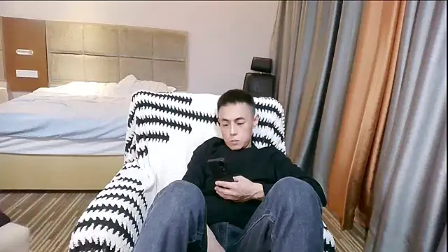 Snapshot of Tsia-Die chatting on 11-22-25, 09:30 Tsia-Die online show from 11-22-25, 09:30