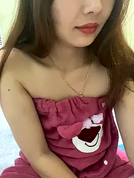 Ri210 online show from 11-18-25, 01:44