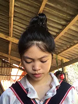 Thy00   online show from 10-09-25, 07:28