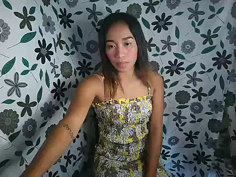 Snapshot of Virgen_christine01 chatting on 11-01-25, 06:48 Virgen christine01 online show from 11-01-25, 06:48