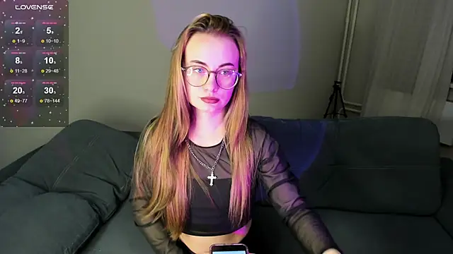 MewStella online show from 11-02-25, 10:34