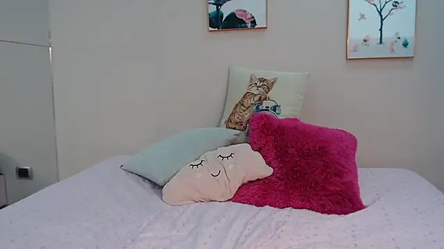 zooombee online show from 09-23-25, 07:17