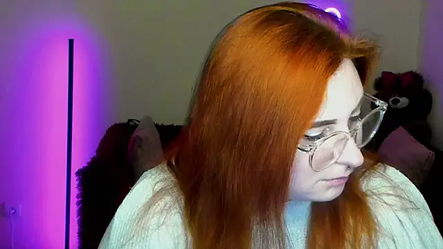 Snapshot of Alicia_love00 chatting on 04-08-26, 05:29 Alicia love00 online show from 04-08-26, 05:29