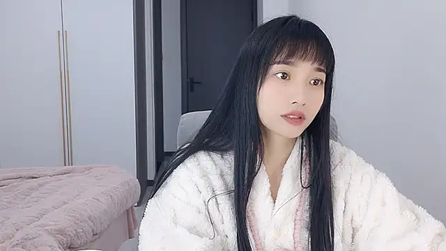 Snapshot of Lisa-3333 chatting on 01-11-26, 02:55 Lisa-3333 online show from 01-11-26, 02:55