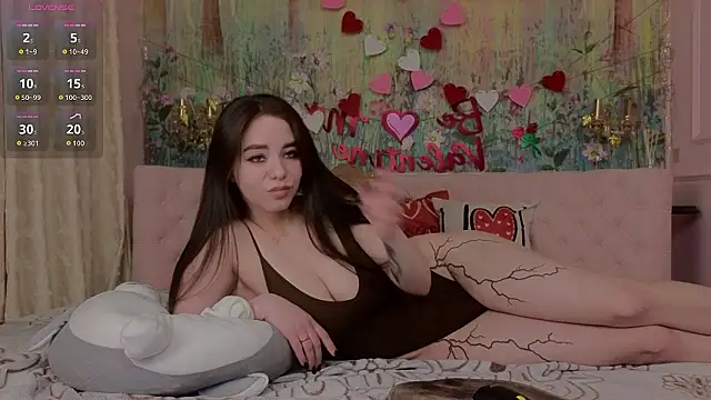 IvoryWood  online show from 02-13-26, 06:15