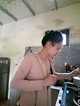 Jun-Mzzz online show from 09-29-25, 02:16