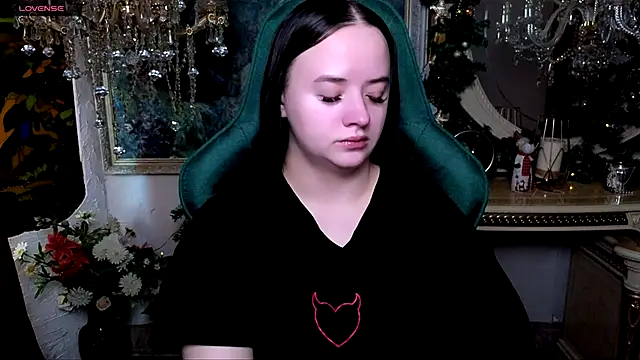 LaraBenson  online show from 01-15-26, 07:13