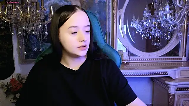 LaraBenson  online show from 03-25-26, 04:35