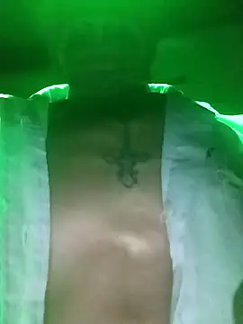 Snapshot of Oaxhot chatting on 10-06-25, 09:18 Oaxhot online show from 10-06-25, 09:18