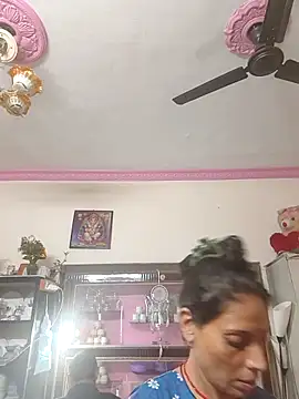 ISHANI-SINGH online show from 11-19-25, 03:39